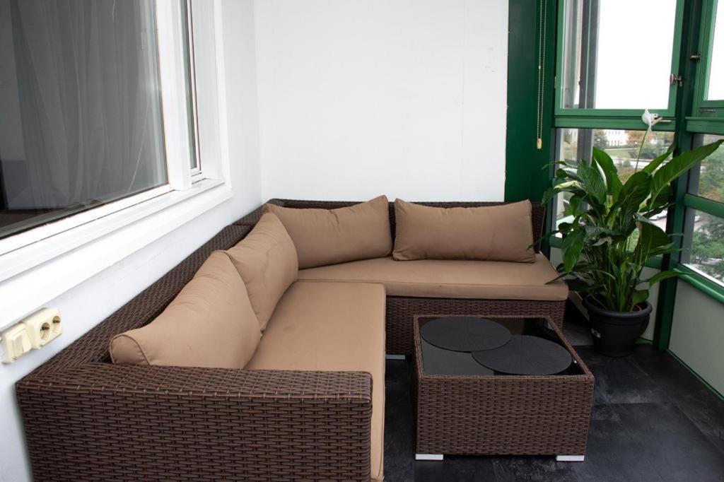 Entire Apartment Malmo 2 Bedrooms-Tv Lounge-Balcony ภายนอก รูปภาพ